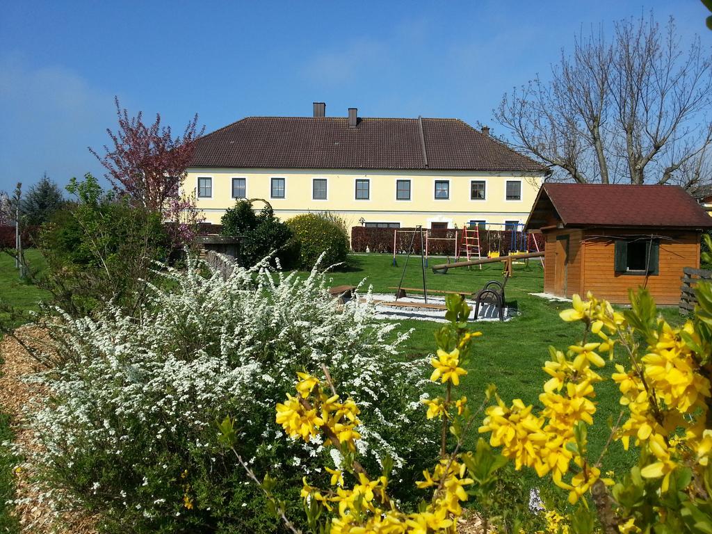 Familienbauernhof Strassbauer Villa Steinakirchen Am Forst Екстериор снимка